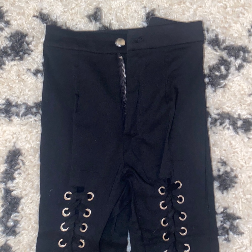 Fashion nova lace up leggings